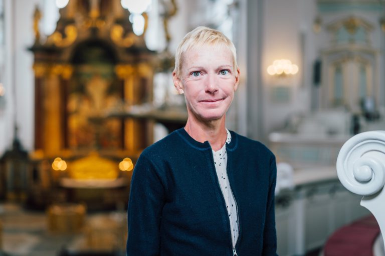 Porträt von Barbara Conrad.