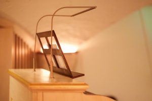 Das Notenpult der Orgel in der Michel-Krypta