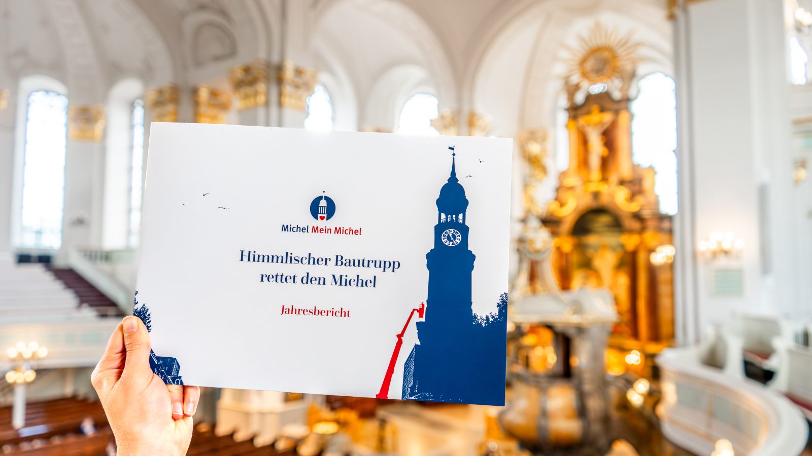 Bild vom Jahresbericht in der Kirche