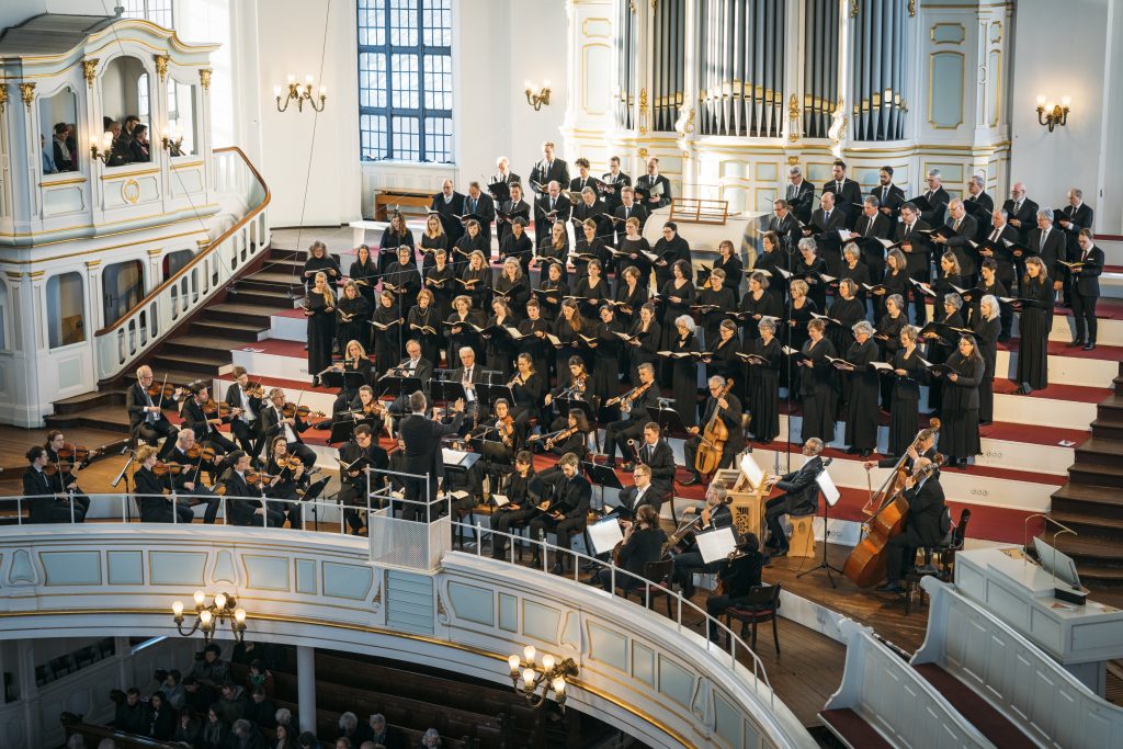 Der Chor St. Michaelis tritt im Michel singt im Michel die Johannespassion.