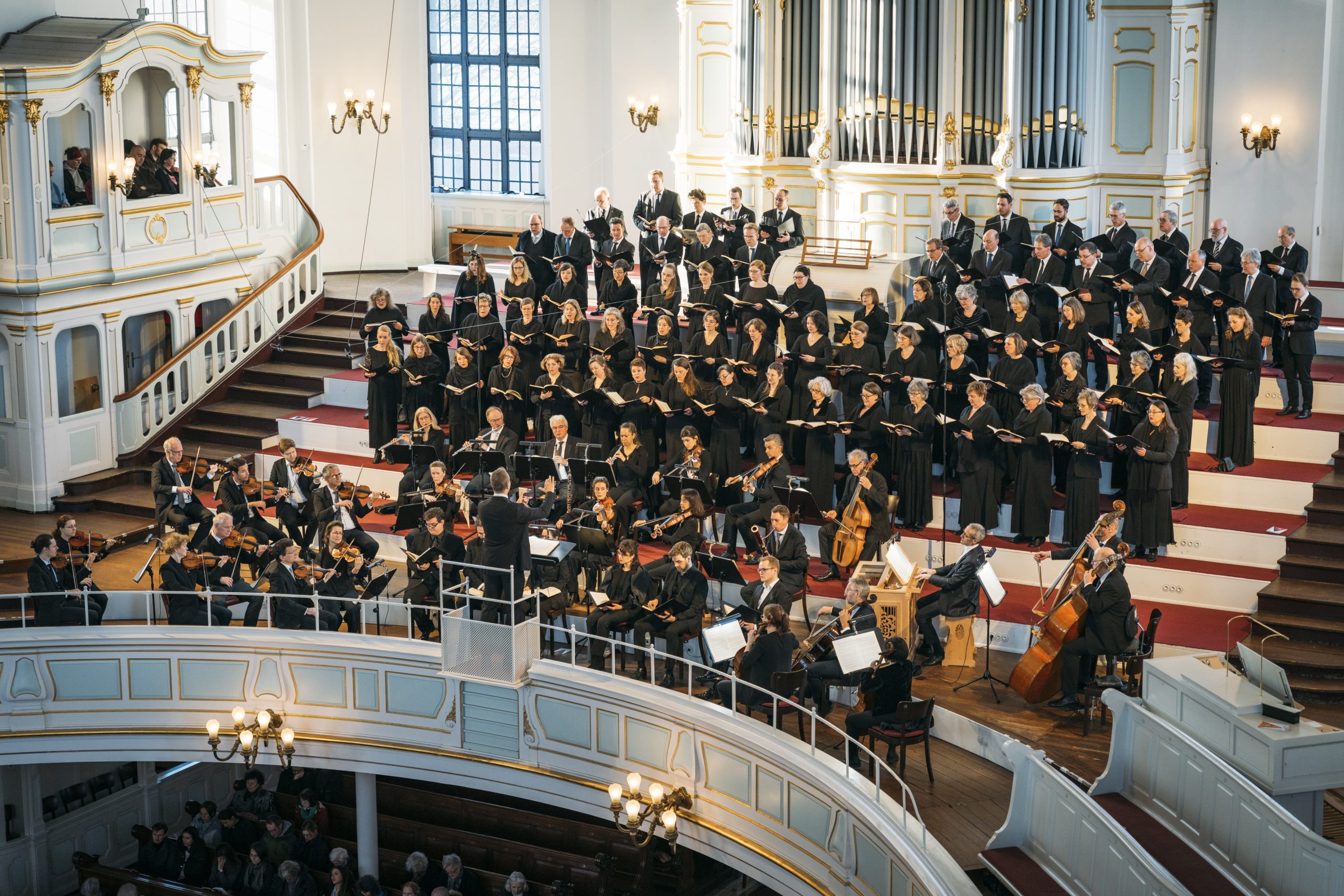 Der Chor St. Michaelis tritt im Michel singt im Michel die Johannespassion.