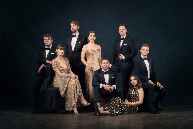 VOCES8